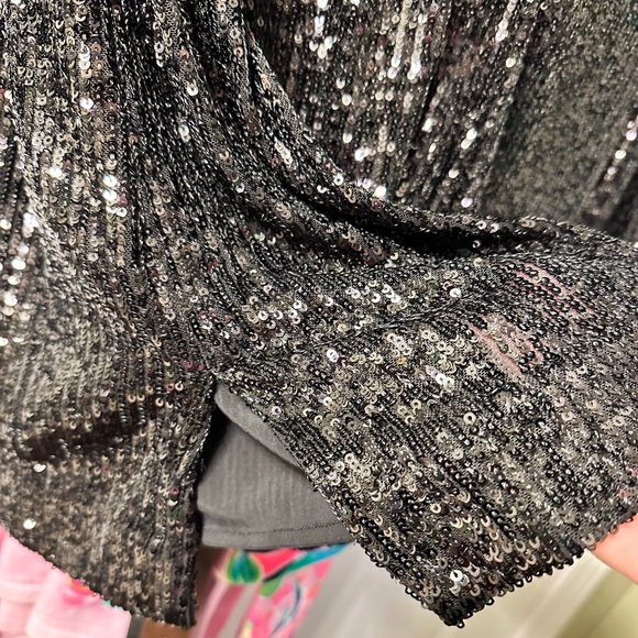 Lilly Pulitzer Nicoline Long Sleeve Romper - Picture 4 of 6